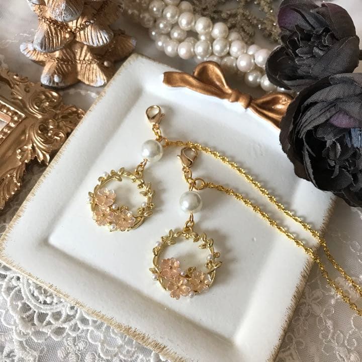 ♪620❤️ パール　花　マスクチェーン　マスク　ハンドメイド