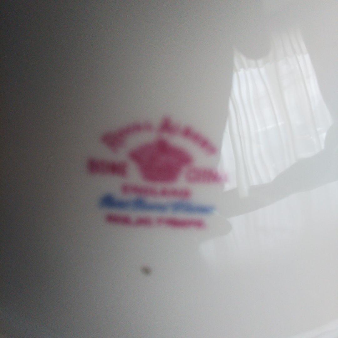 ロイヤルアルバート ティーポット&プレート6枚