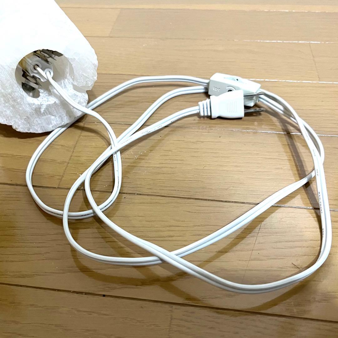 セレナイトタワー　ライト