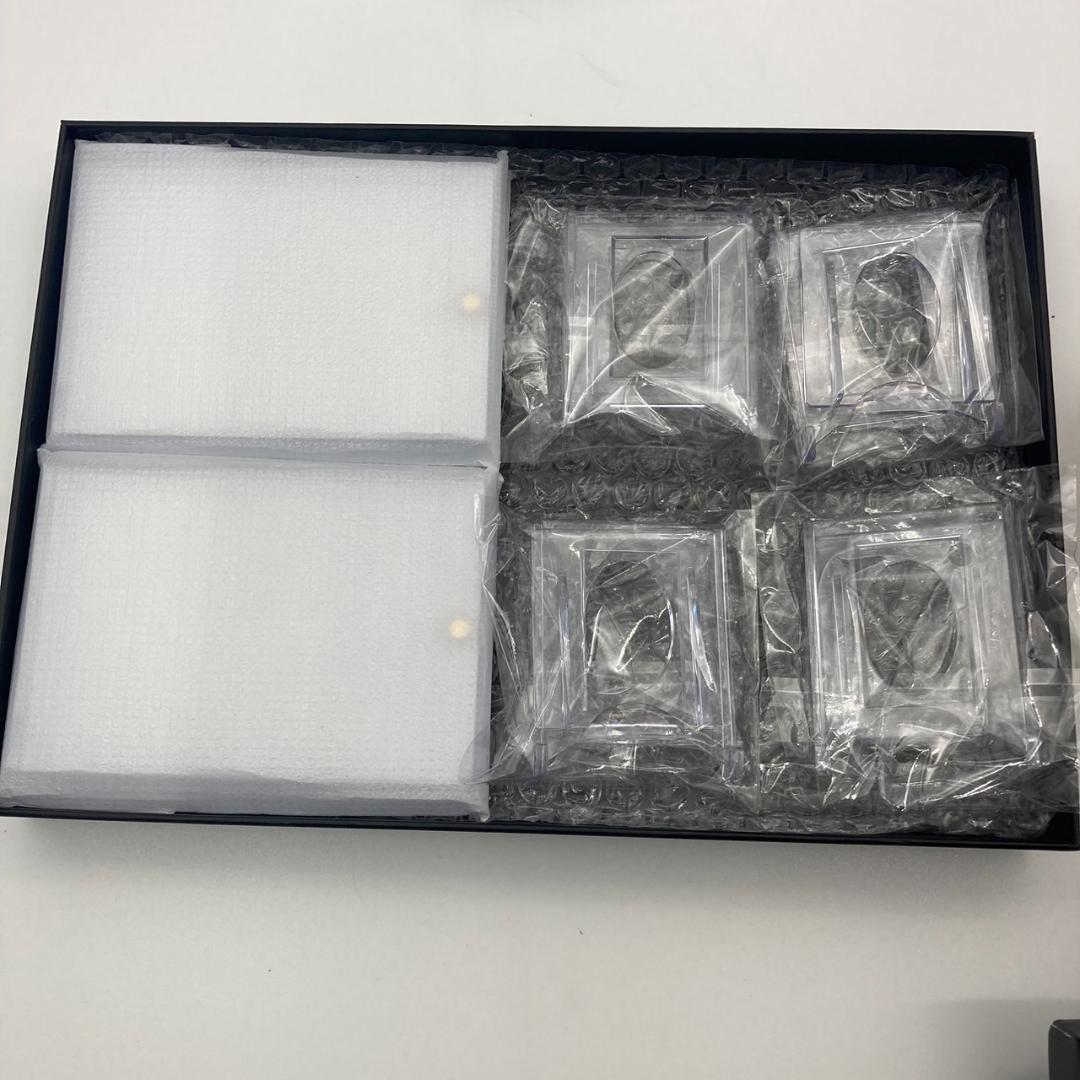 10箱】マグネットローダー4個、スタンド4個 新品未使用 カードの守護神