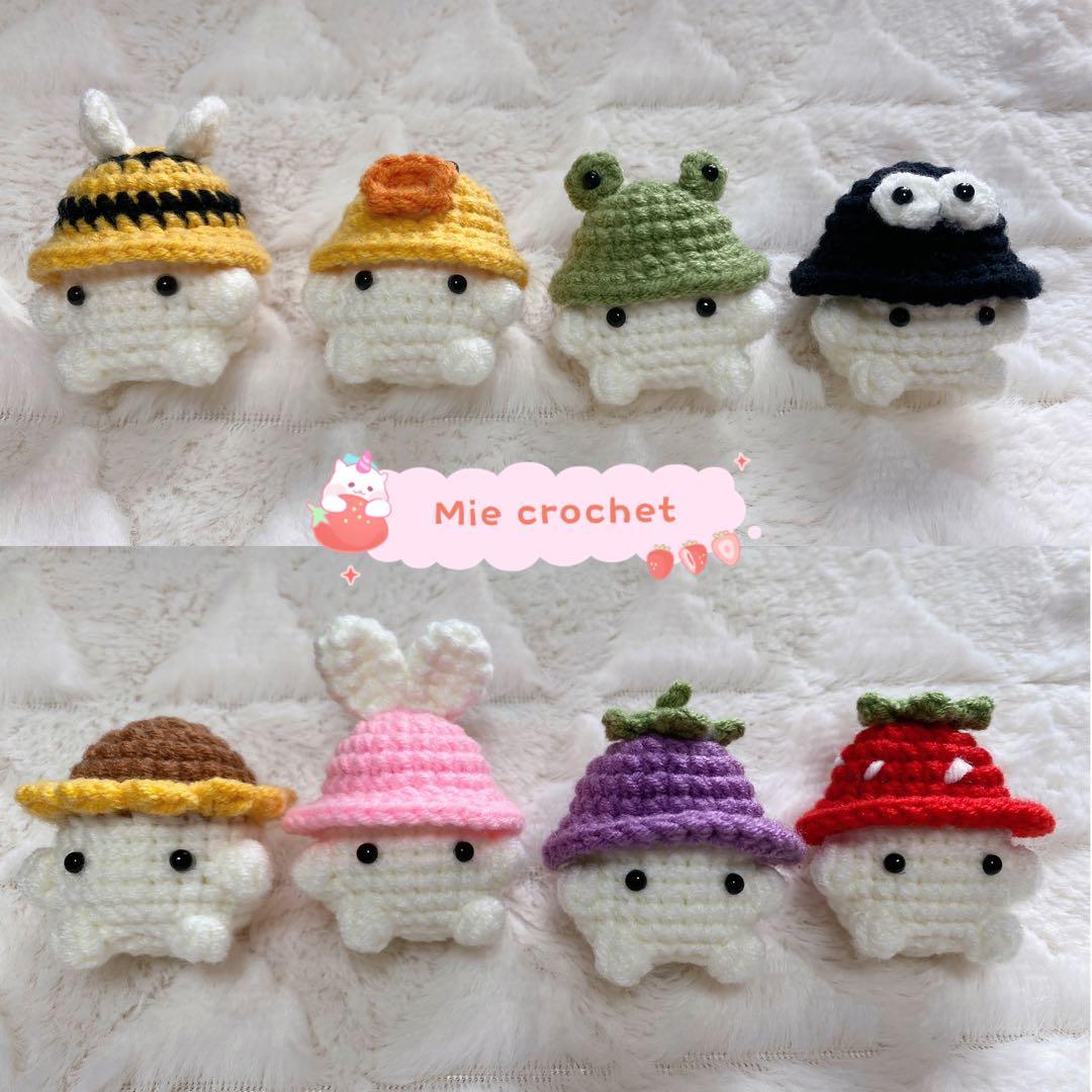 可愛いキノコキーホルダー ハンドメイド 編み物 かぎ編み あみぐるみ 2
