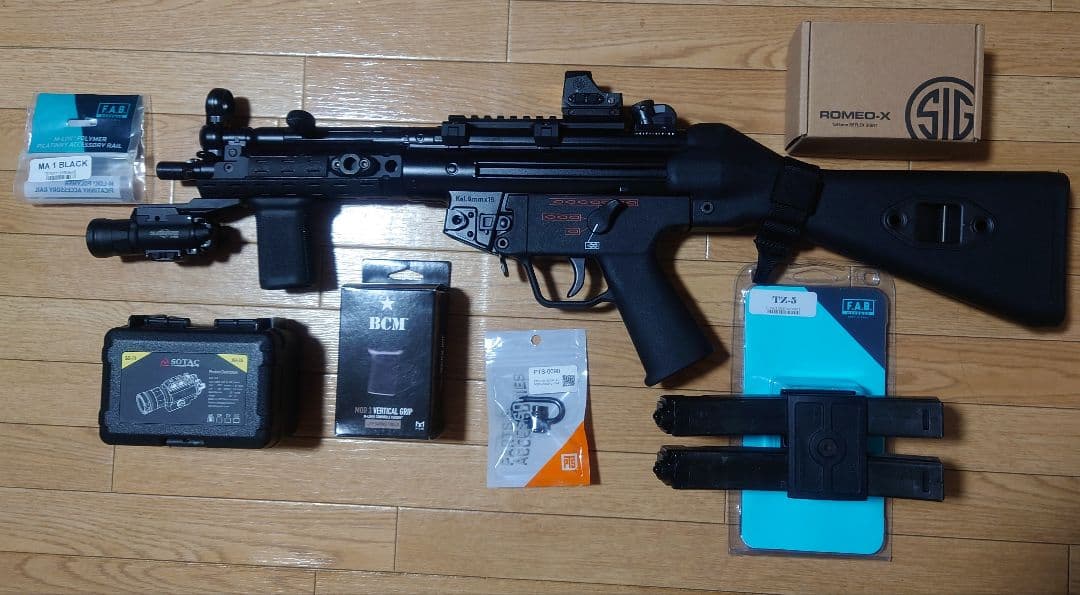 東京マルイ 次世代電動ガン MP5 A4