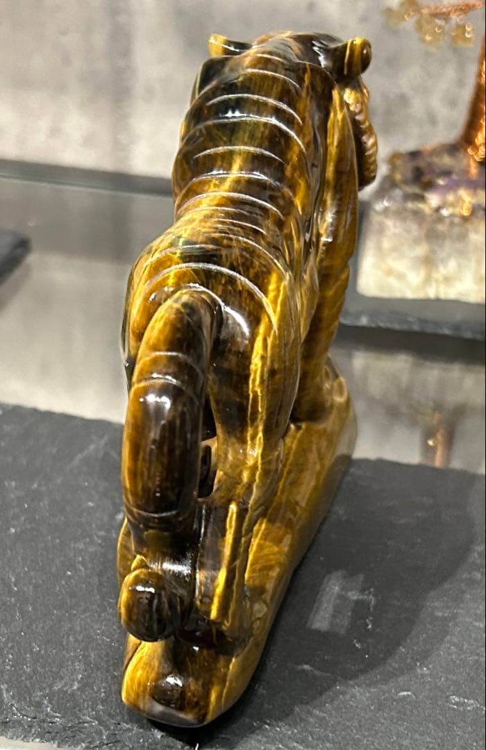 虎置物　タイガーアイ