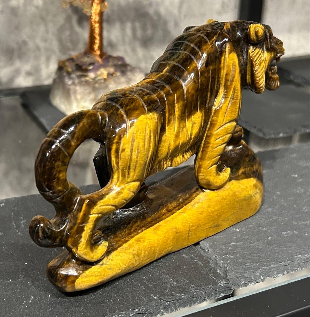 虎置物　タイガーアイ