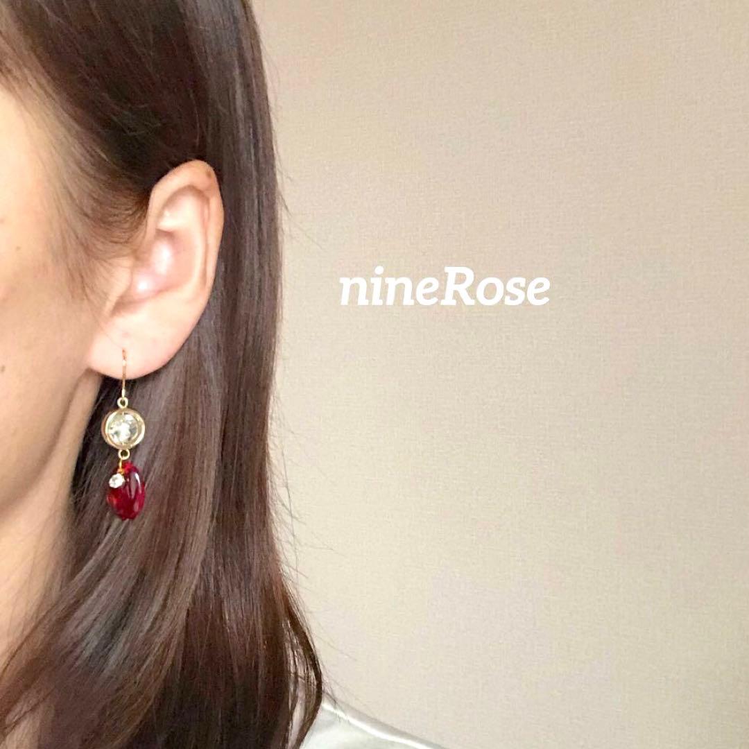 【581】レッド チェコビーズ ガラスビーズ ピアス イヤリング ゴールド