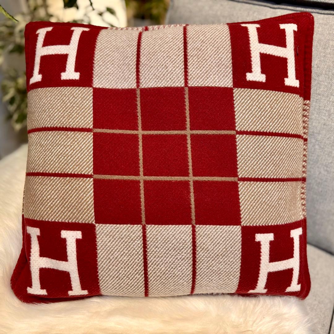 HERMES エルメス アヴァロン III クッション PM