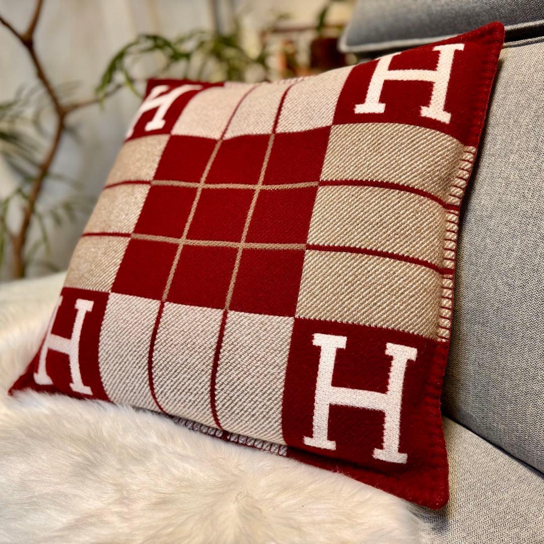 HERMES エルメス アヴァロン III クッション PM