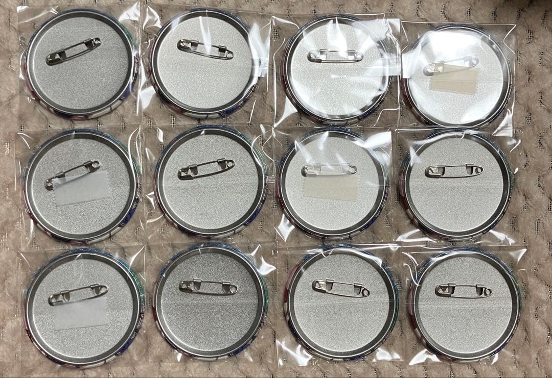 プロセカ グリッター缶バッジ グリ缶 17C KAITO 12点 - メルカリ