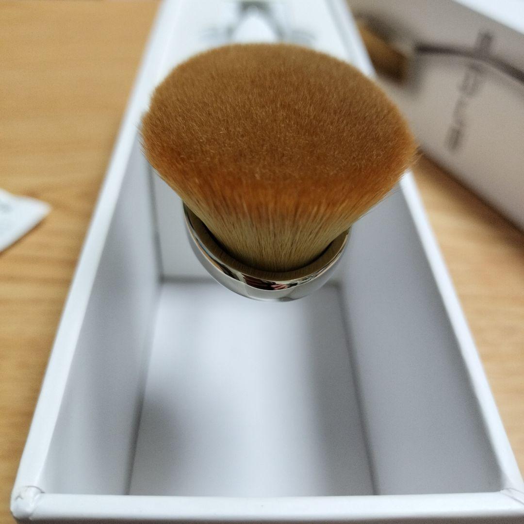 新品 未使用】artis アーティス メイクアップブラシ オーバル7 - メルカリ