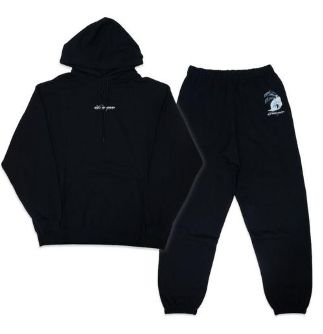 あいみょんドルアパツアーグッズパーカー上下 - メルカリ