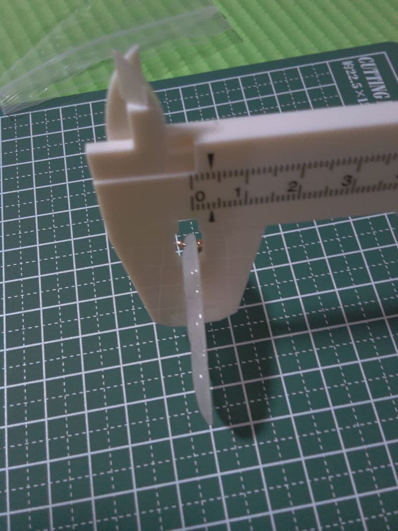 中国アンティーク★天然翡翠★葉っぱ型ペンダント★リーフ型★《#九運国際貿易》