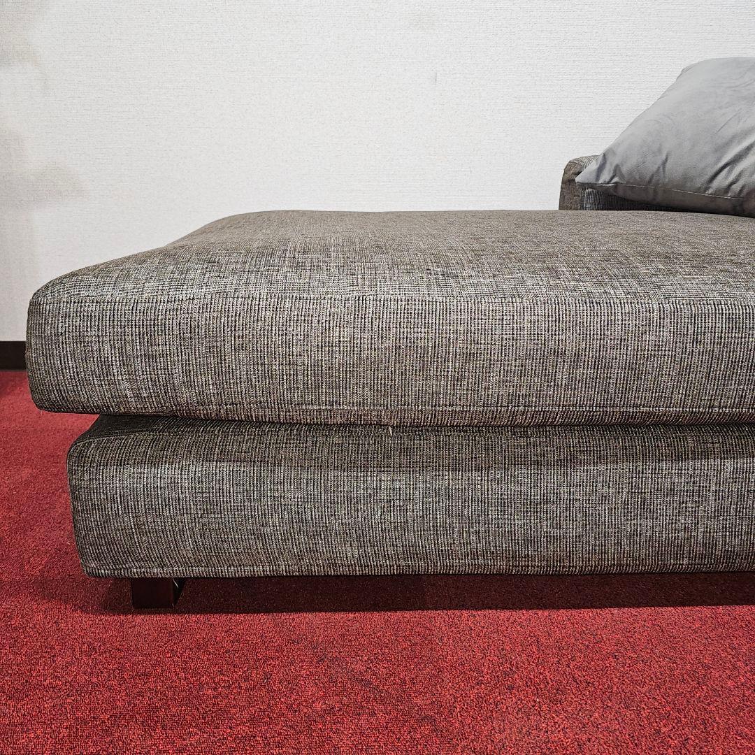 東京23区送料無料 グレーの1人掛けソファ（クッション付き）