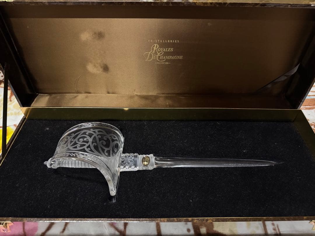 クリスタルソード　ロイヤルドシャンパーニュ edeChampagne