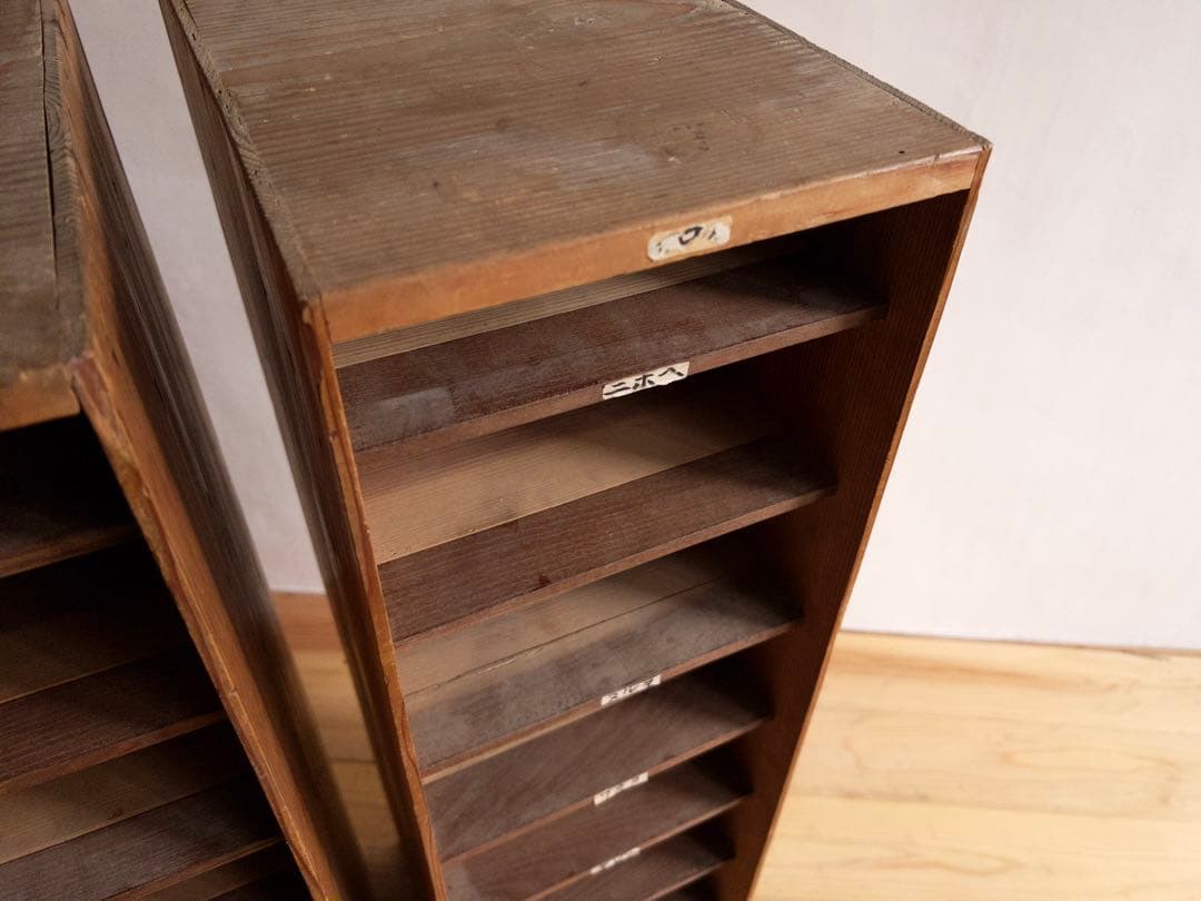 書類棚　木製ラック　2個セット　希少　収納棚　古道具　古家具　アンティーク