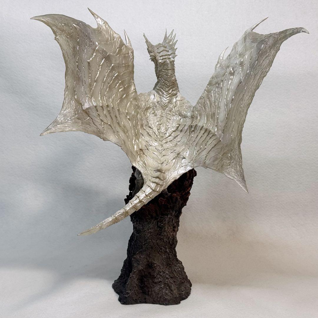 モンスターハンター カプコン クリエイターズモデル 鋼龍