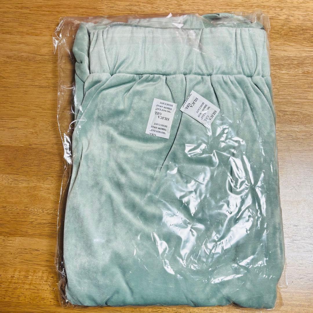 新品・未使用品】米津玄師 JUNK ベロアプルオーバー XLサイズ - メルカリ