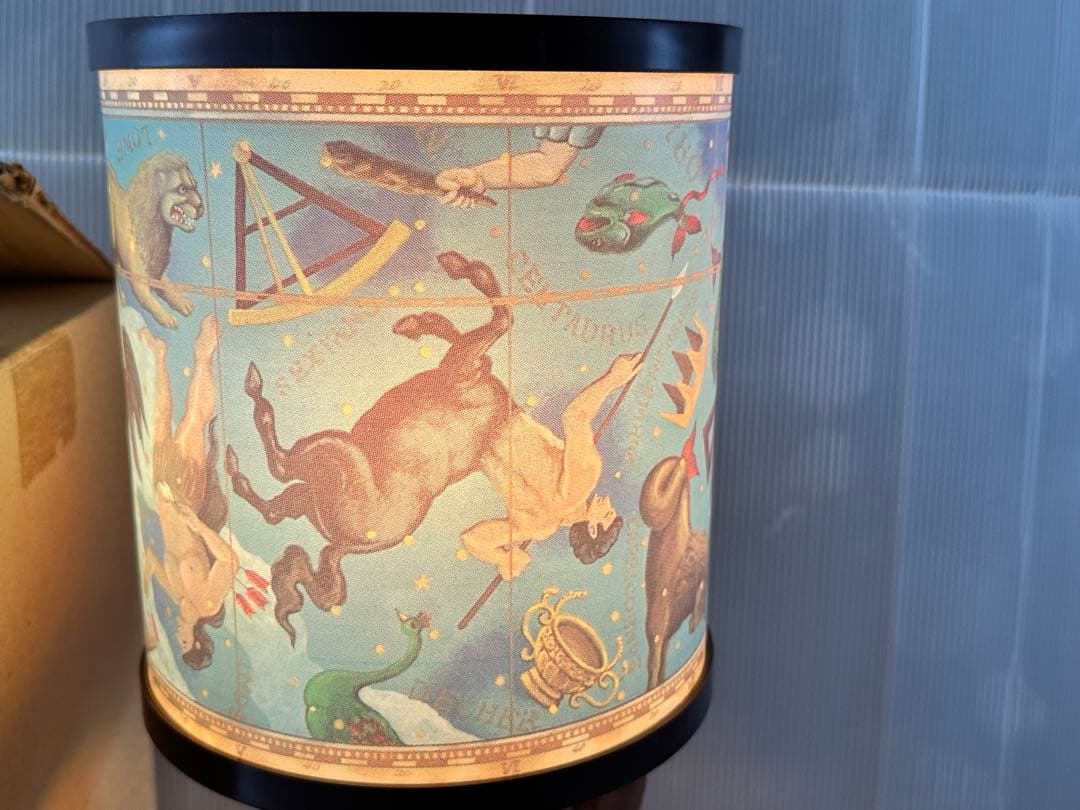 ヴィンテージ　非売品　ニッカウヰスキー卓上アトラスランプ