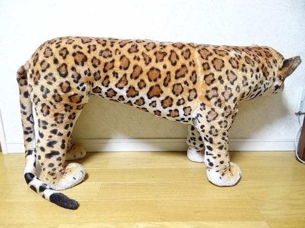 アニマルスツール ヒョウ 動物 座れるぬいぐるみ 腰掛け リアル ぬいぐるみ