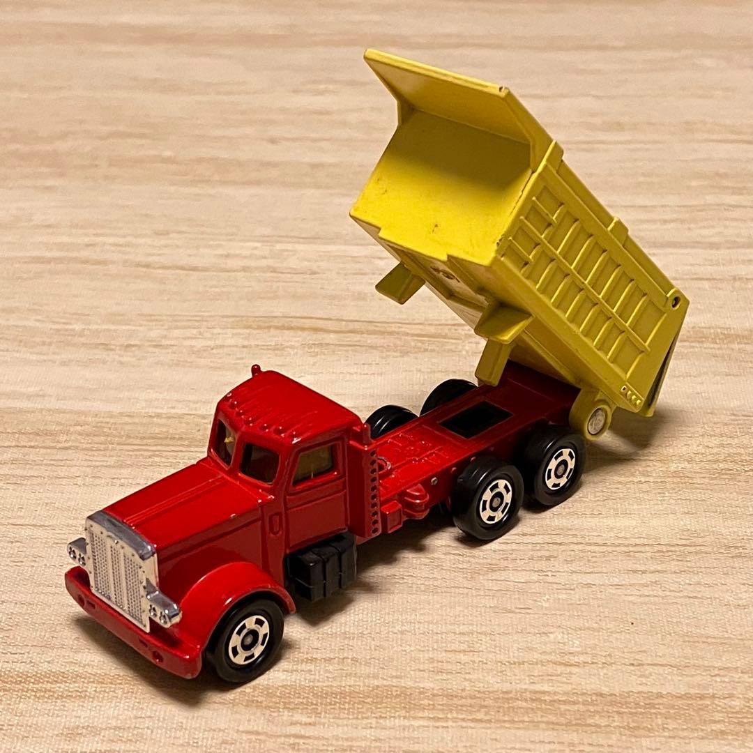 トミカ アメリカンダンプトラック 4台セット 1/98