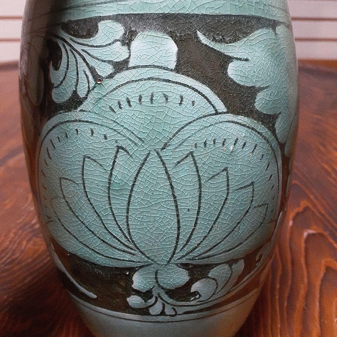 中国磁州窯陽刻緑彩水注