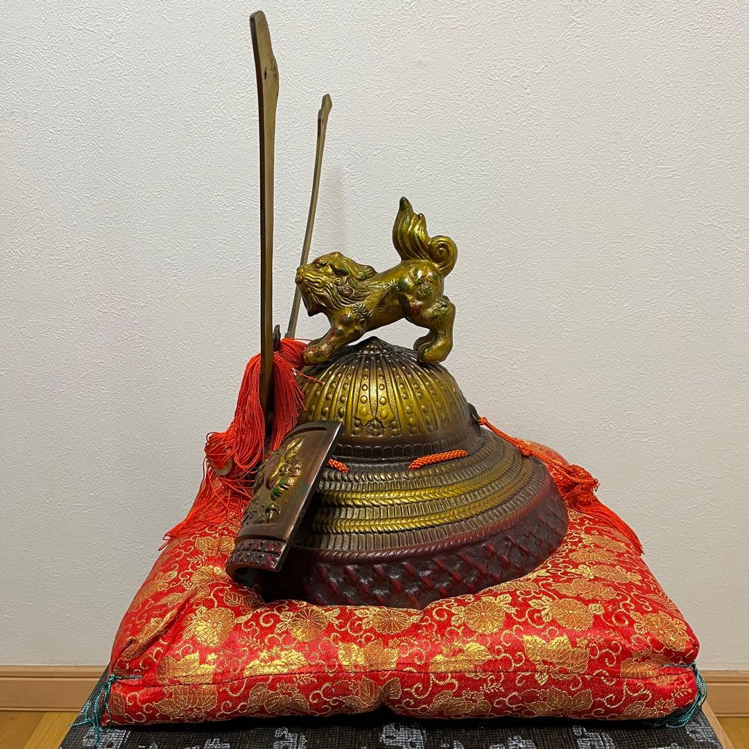 刻印あり　源九郎義経　長鍬型獅子頭の兜「出世兜」