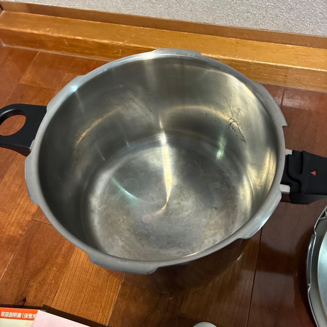 値下げアサヒ軽金属　圧力鍋