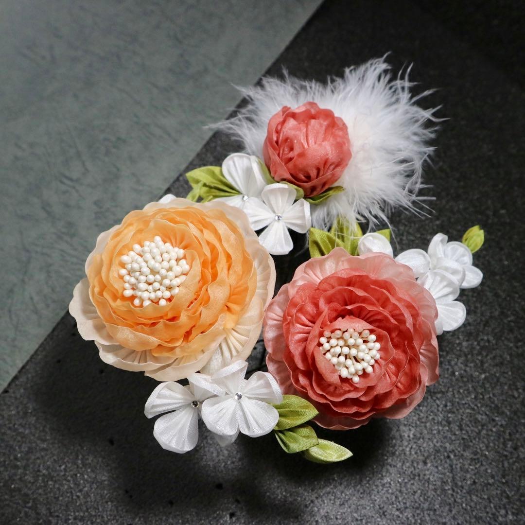 【寧々】牡丹の正絹つまみ細工髪飾り　成人式　卒業式　結婚式