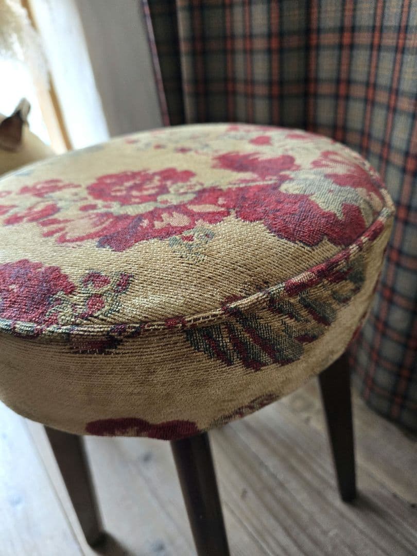土日値下げ　アンティーク　スツール　ファブリック