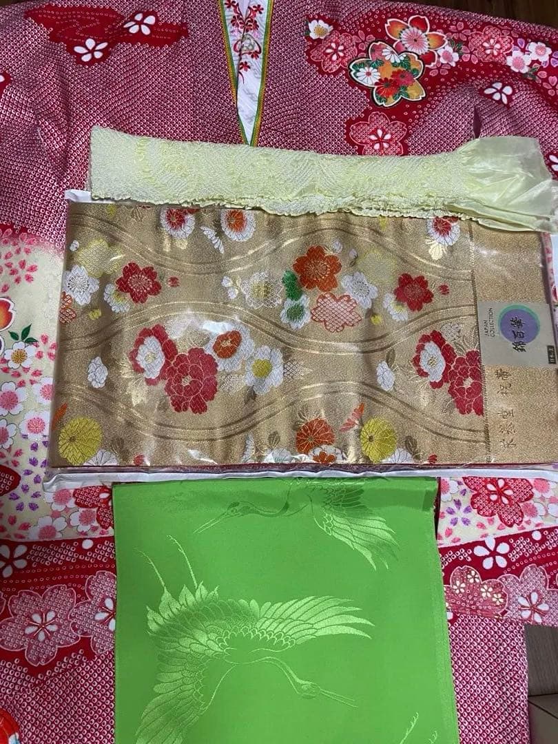 七五三 6歳　7歳　女の子着物　新品帯 正絹　フルセット　赤の鹿子柄　日本製