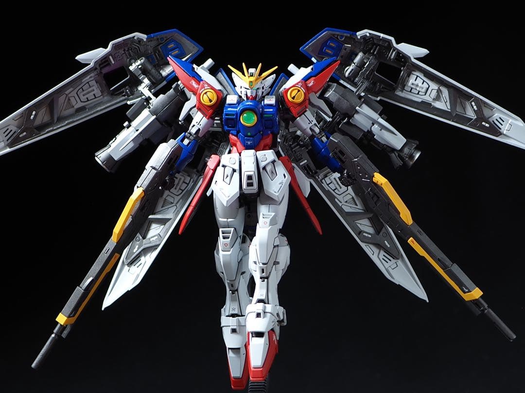 RG ウイングガンダムゼロ 全塗装　完成品　ガンダウイングガンダム　3作目