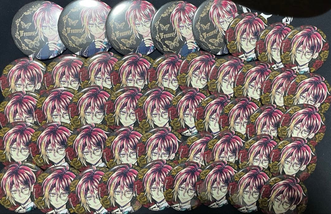 あくねこ フェネス 缶バッジ アクスタ ブロマイド 悪魔執事と黒い猫 あくねこ 4周年 箔押し 缶バッジ フェネス 即購入