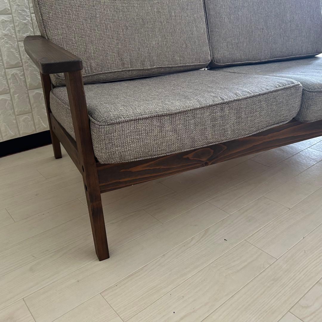 都内23区送料無料❗️ 2人掛けソファ　木製フレーム✨