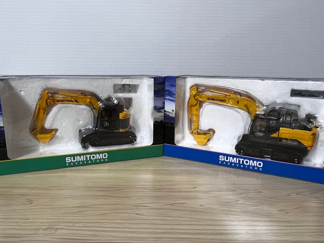 住友建機 ミニチュア SH200-8 135X-8 2台セット おまけ付き！