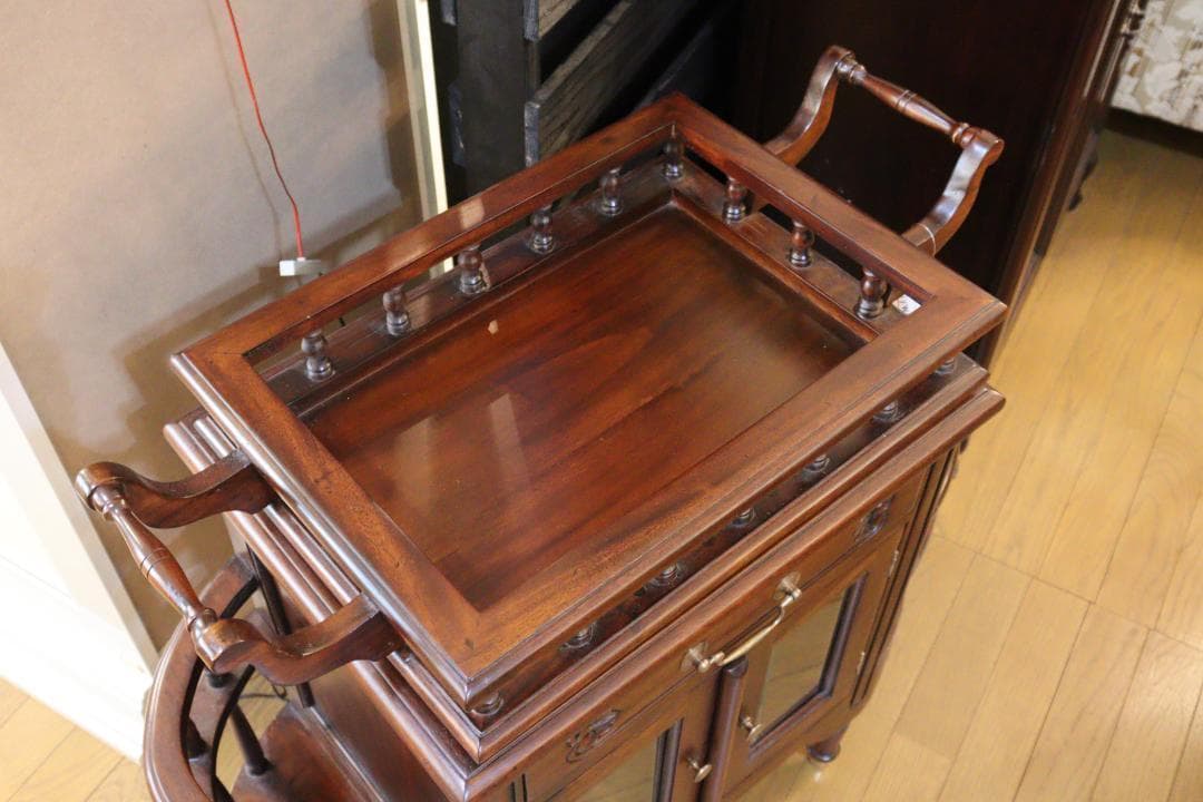 トレイ付きキャビネット マホガニー ローキャビネット 木製 ヴィンテージ