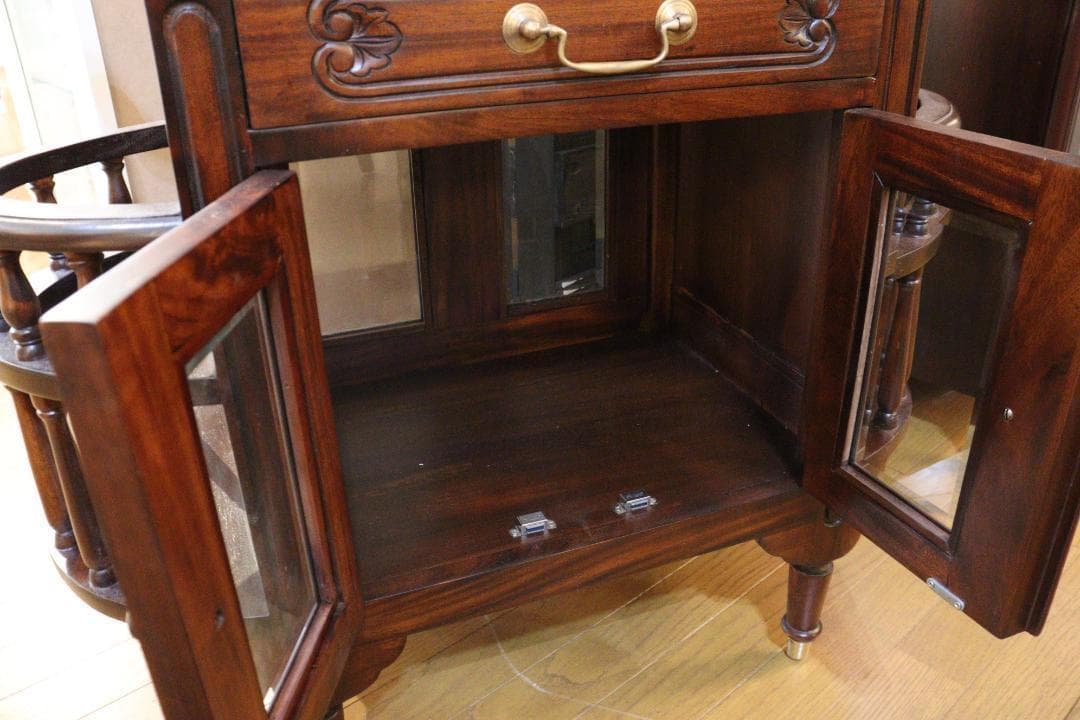 トレイ付きキャビネット マホガニー ローキャビネット 木製 ヴィンテージ