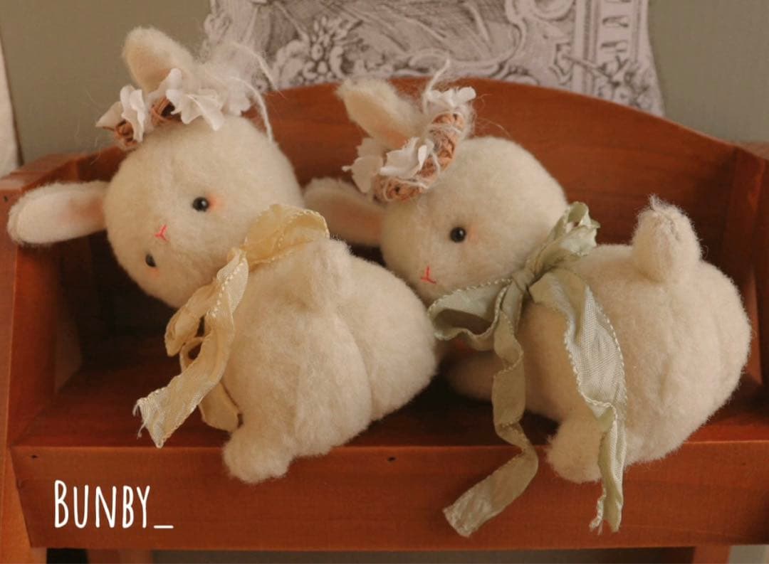うさぎベイビーの姉妹 ぬいぐるみ ハンドメイド 海外作家様 兎 部屋飾り バニー
