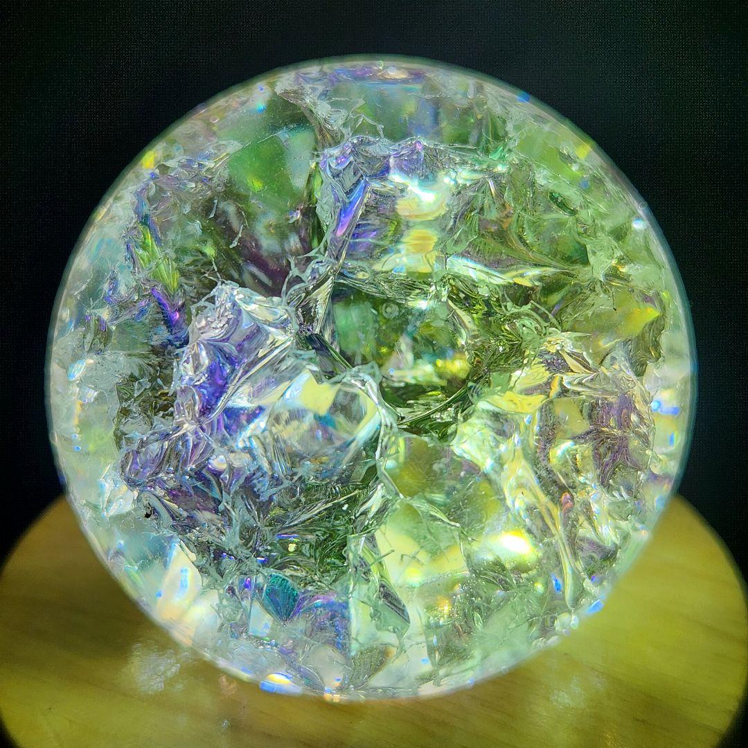 大人気【新品】エンジェルオーラクラック水晶スフィア 約60ミリ弱 usbライト