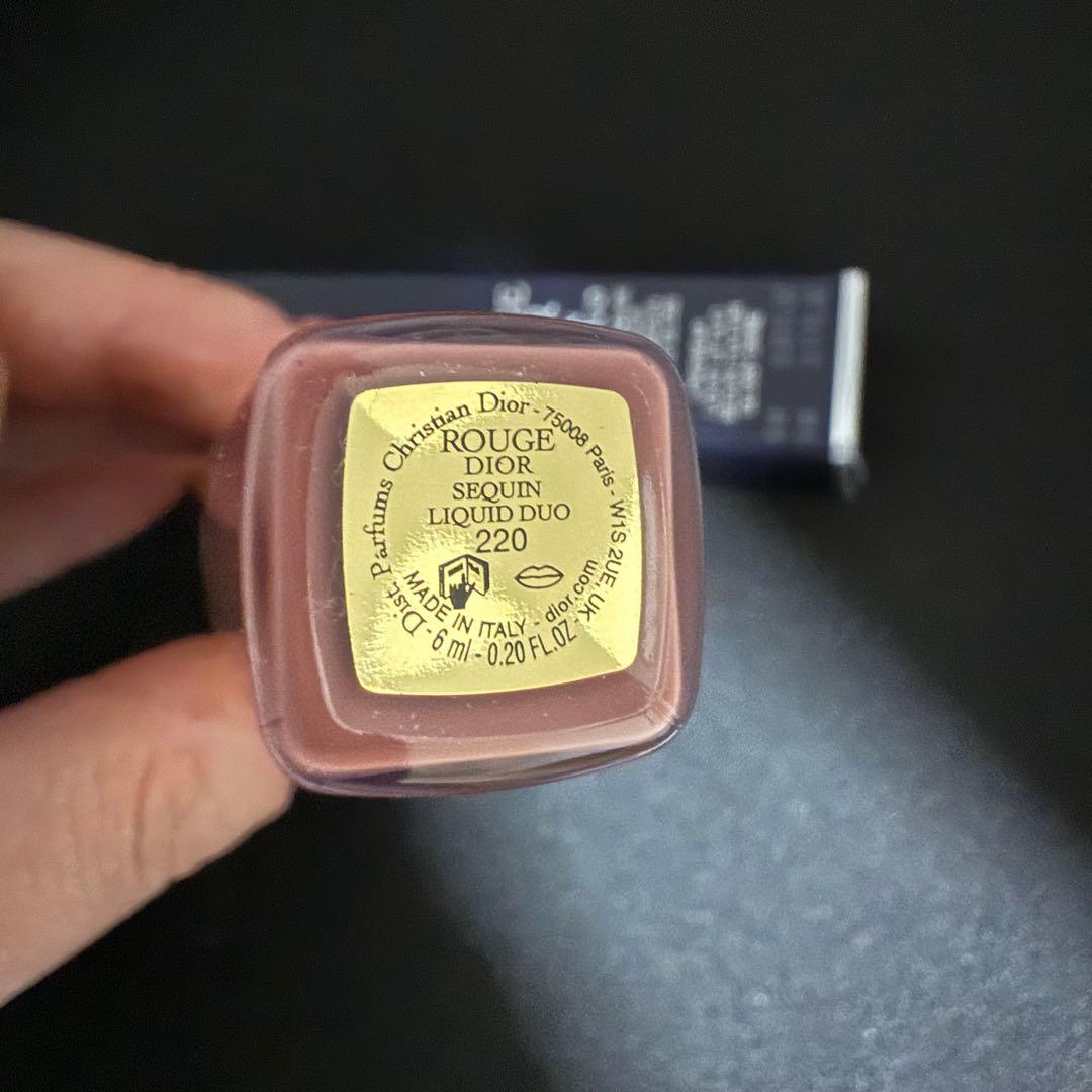 C*!様 Dior ルージュ ディオール シークイン リキッド デュオ220