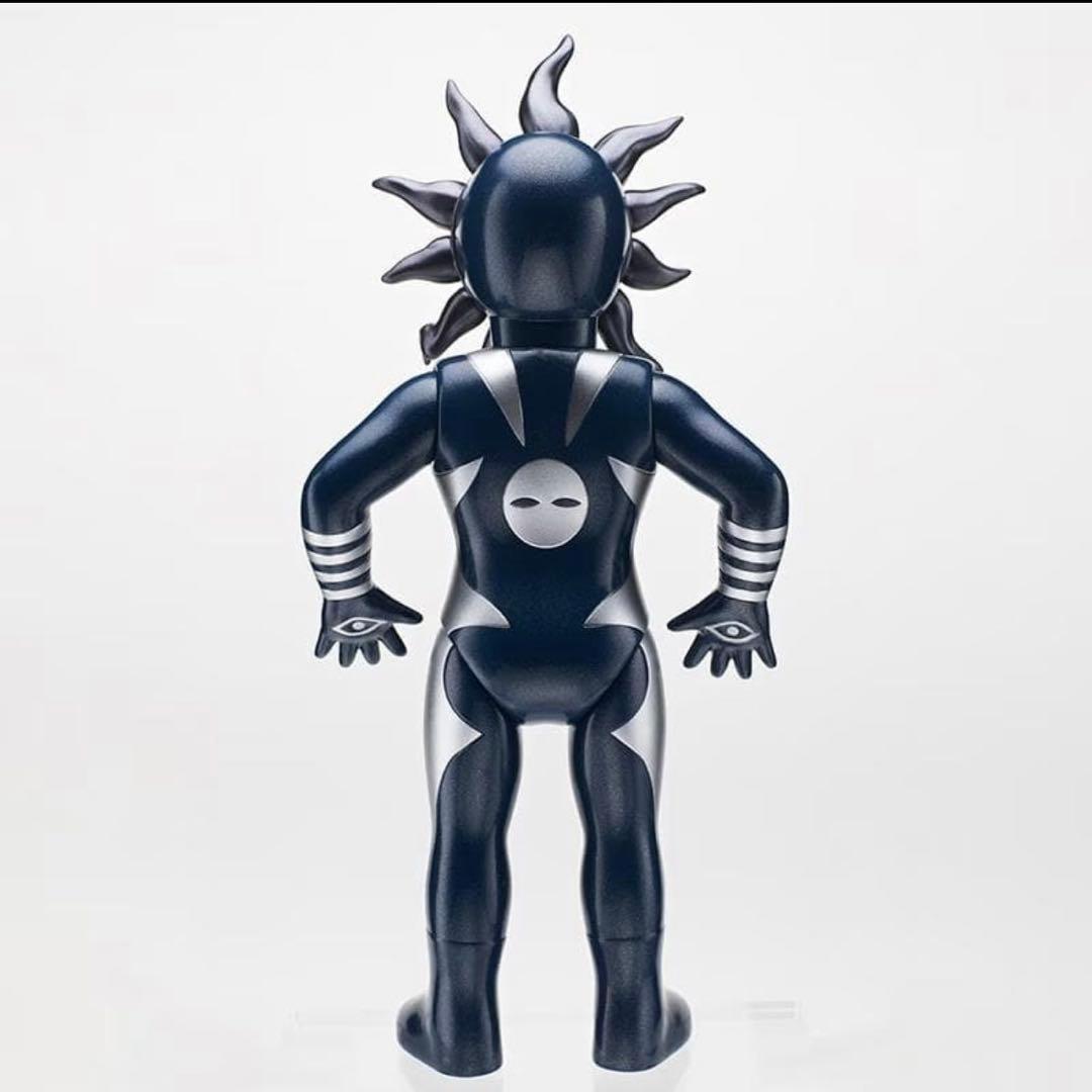 超復刻版タローマンソフビ人形 ブラックタローマン