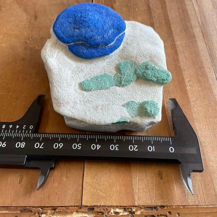 珍品　天然石　1点物　アズライト(藍銅鉱）