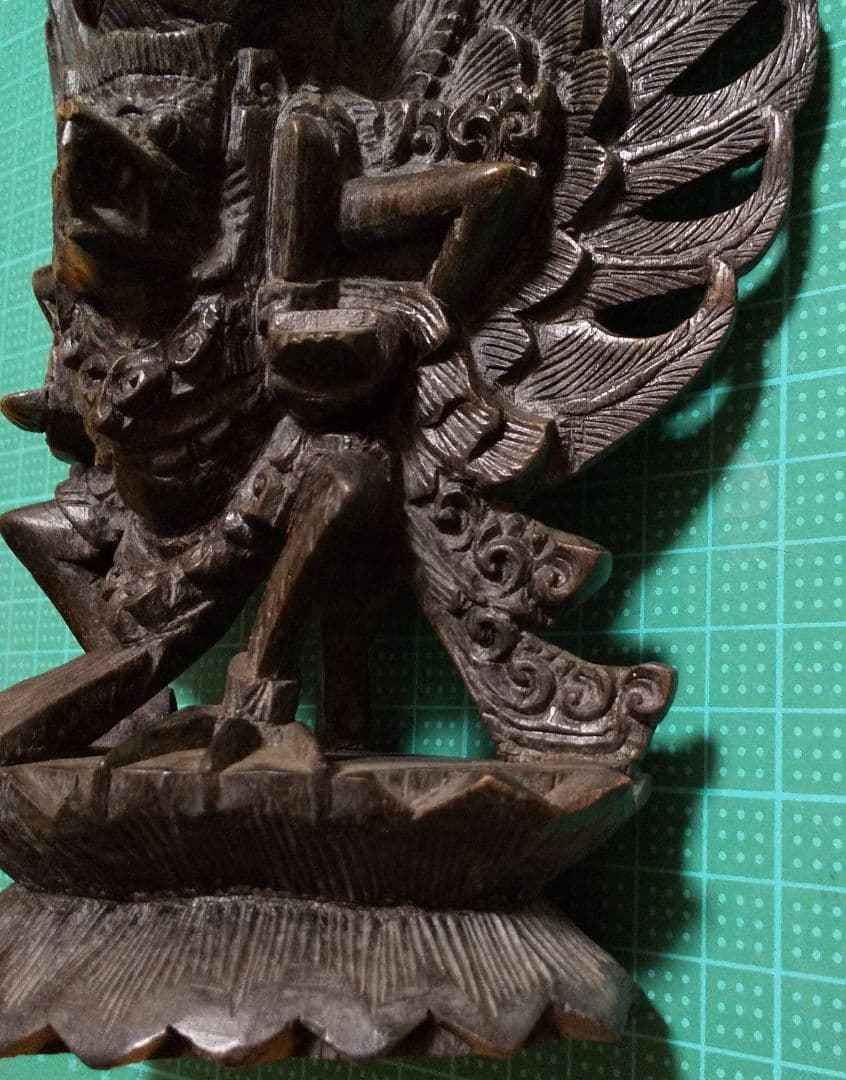 バリ島民芸品　ガールダ