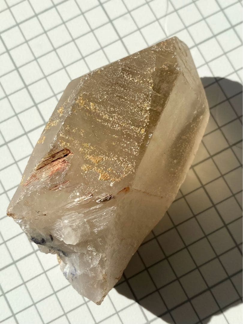 ライトニングクォーツ　雷水晶　天然石　ライトニングクリスタル　水晶　原石