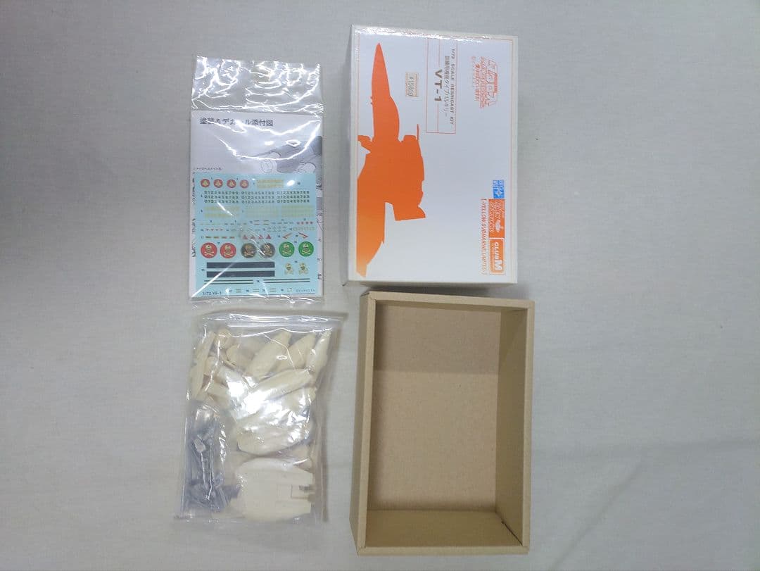 クラブM イエローサブマリン 1/72 バルキリーファイターバージョン5機