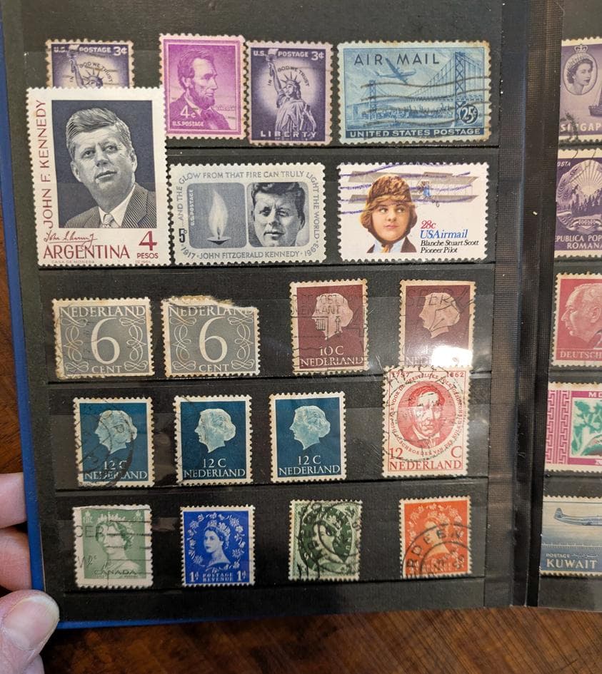 外国切手 海外切手 まとめて 使用済 ストックブック アルバム ごと