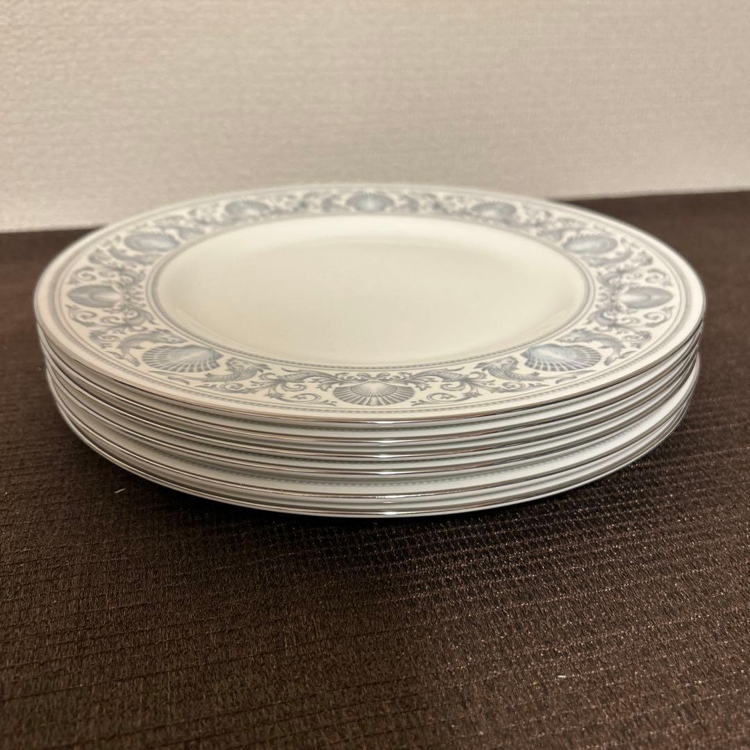 ウェッジウッド　ドルフィン　ホワイト　ディナープレート　27.5cm