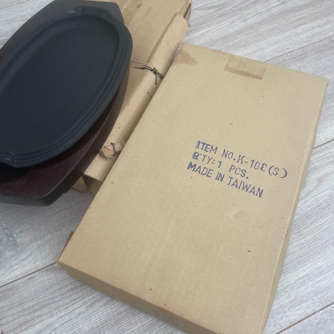 鋳鉄製オーバル型グリルパン 木製トレイ付きセット 新品