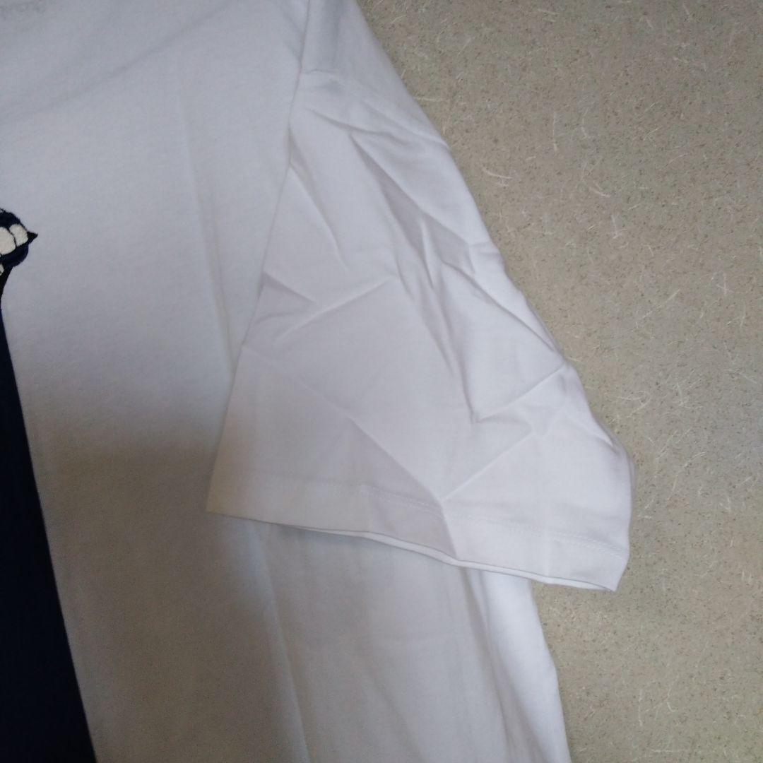 ジョジョの奇妙な冒険　tシャツ未使用M