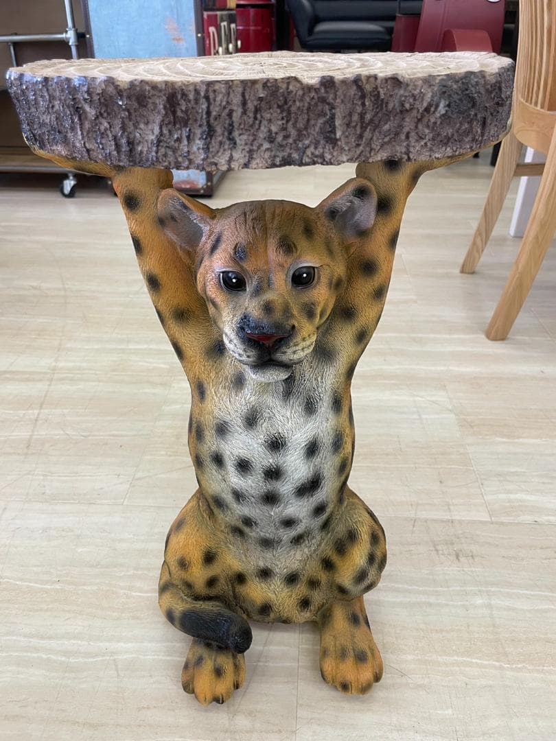 パンサー　豹　サイドテーブル　ミニテーブル　アニマル　動物　ソファ　テーブル