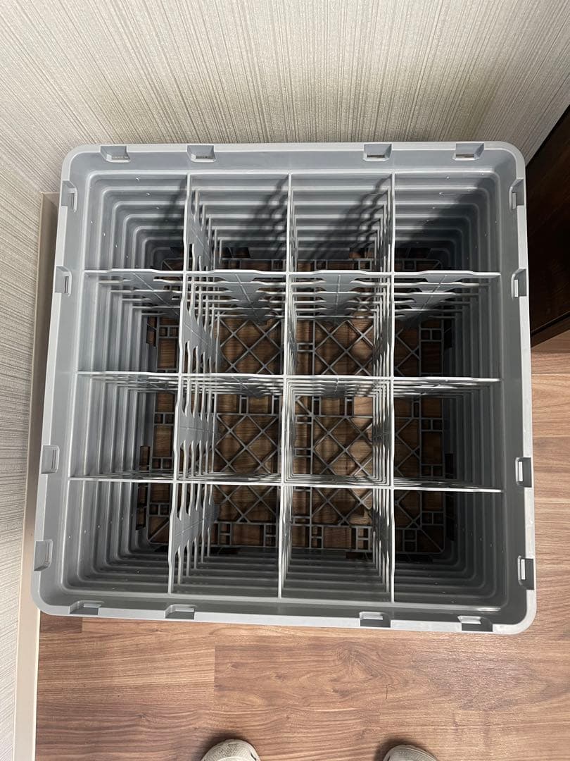 キャンブロ　カムウェア洗浄ラック　9仕切り、16仕切り各1個