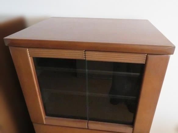 食器棚（右）カキウチ家具工業　60AVボード